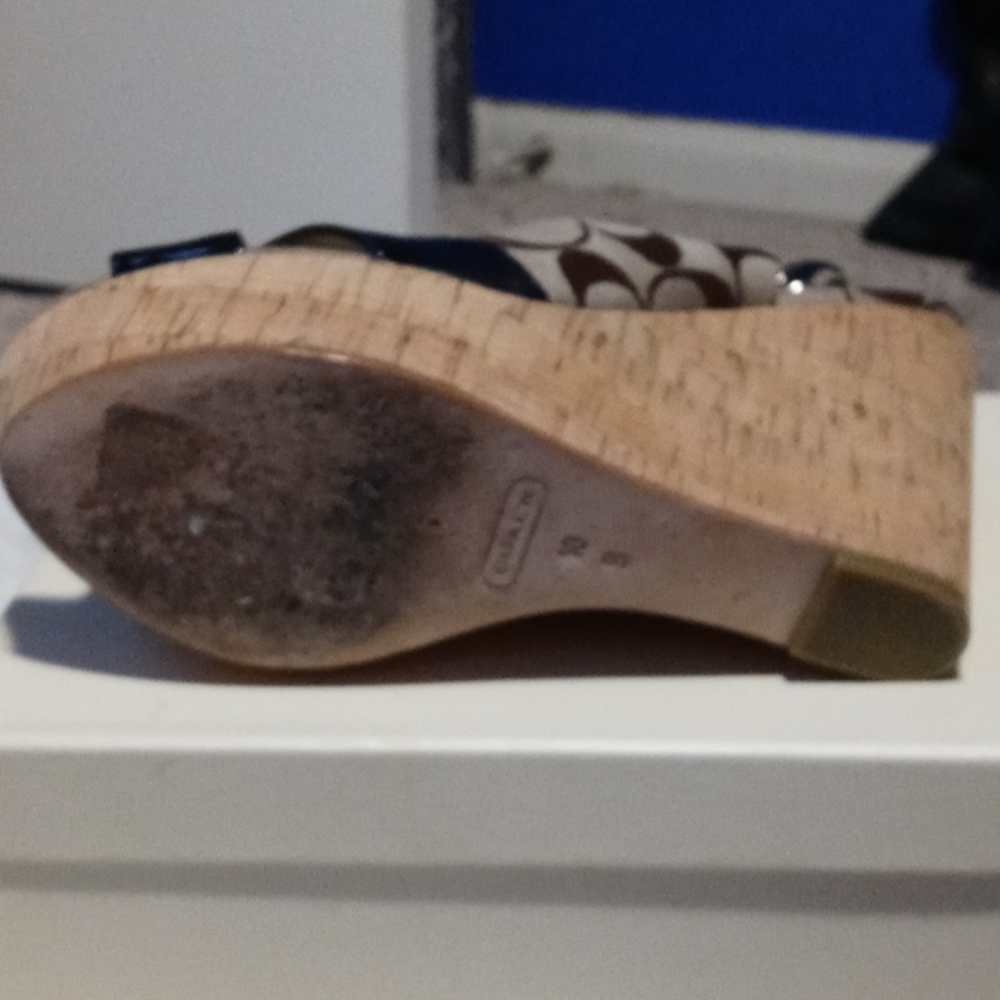 Shoes - Picture 7 of 16